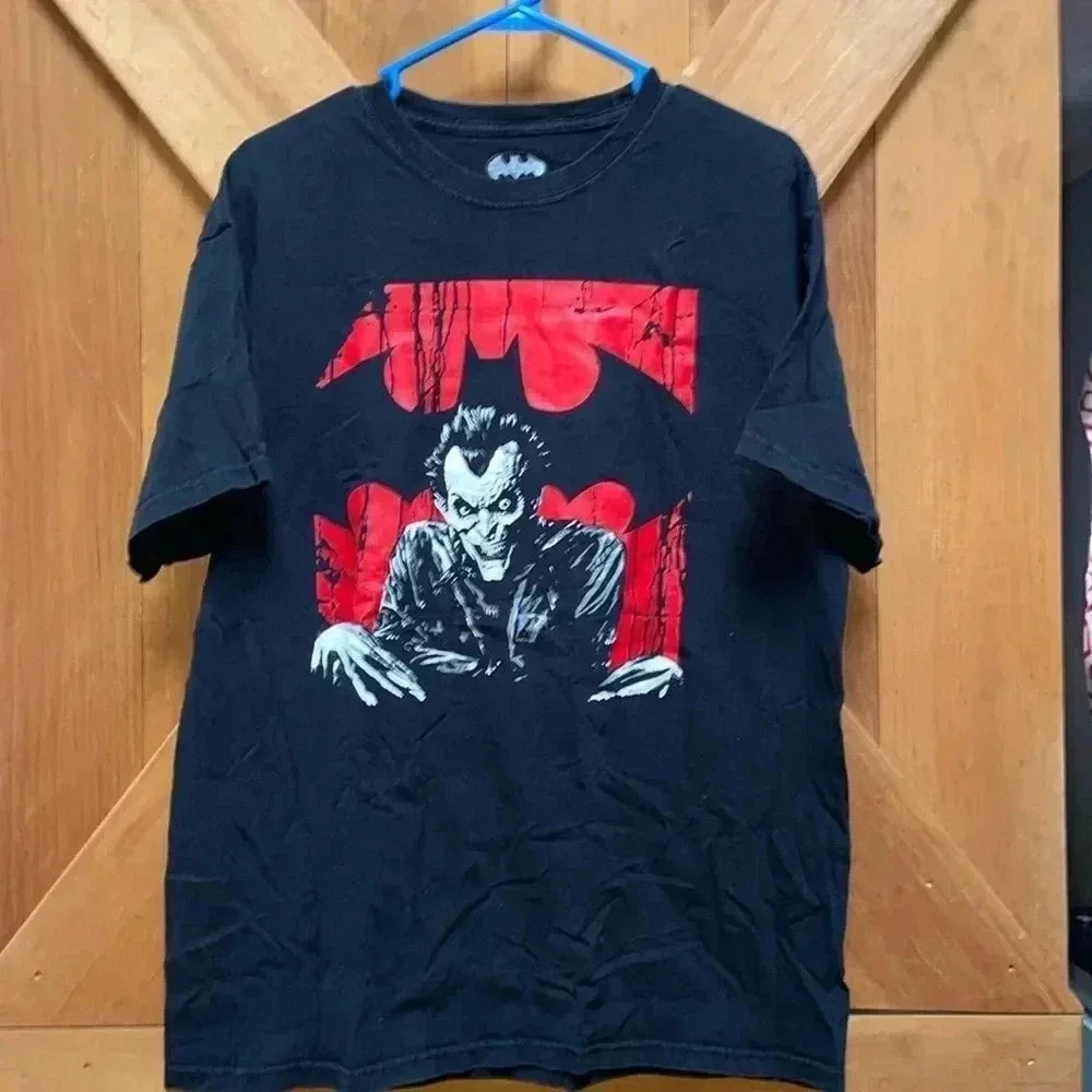 Joker/Batman Teeshirt- Large